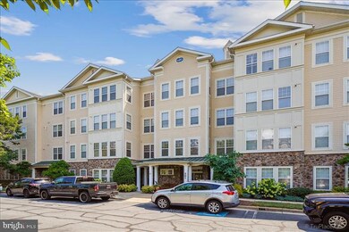 Lakeland Ridge Condominiums unit 305, Gaithersburg, MD 20878 - photo 2