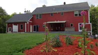 489 Market Hill Rd, Amherst, MA 01002 - photo 3