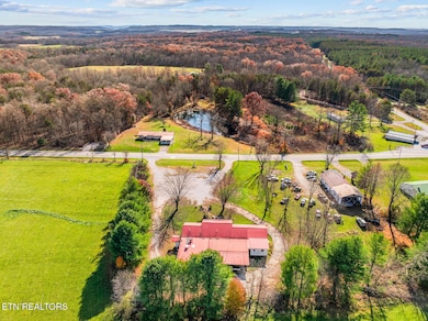 117 Bellview Rd, Pikeville, TN 37367 - photo 2