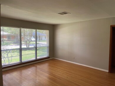 2315 Hialeah Dr, Houston, TX 77018 - photo 3