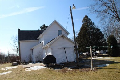 5566 Alpine Rd, Brooklyn, WI 53521 - photo 5