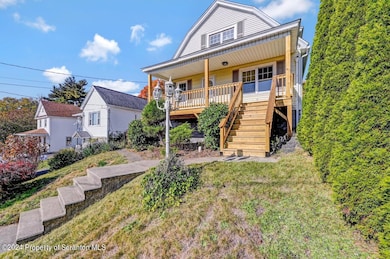 811 Link St 02 Large