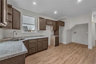 600 Weldon St, Latrobe, PA 15650 - photo 2