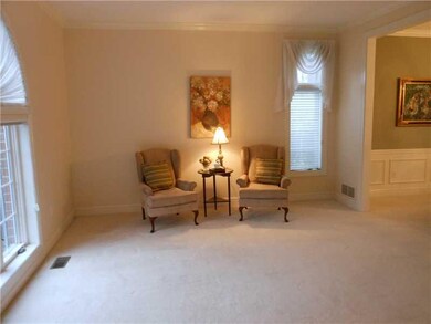 Living Room. The living room with Palladian window