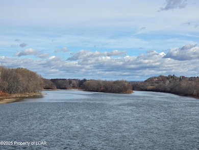 0 Wintermoot Island unit 25-5891, Pittston, PA 18640 - photo 2