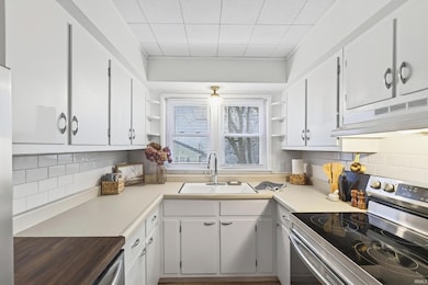 201 W Church Ln, Bloomington, IN 47403 - photo 2