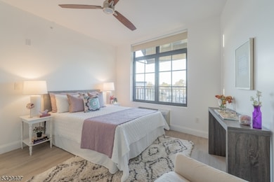 1026 Stuyvesant Ave unit 402, Union, NJ 07083 - photo 6