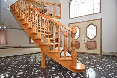 590 Mohawk Dr, Westport, MA 02790 - photo 3