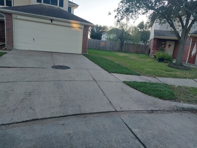 6219 Palmer Park Ct, Houston, TX 77086 - photo 3