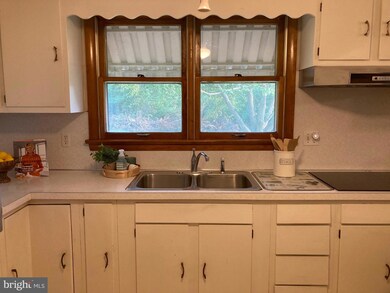 18507 Indian Cottage Rd, Hagerstown, MD 21742 - photo 6