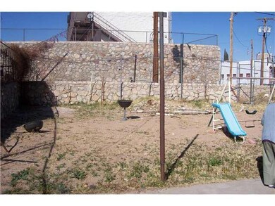 2605 Porter Ave, El Paso, TX 79930 - photo 2