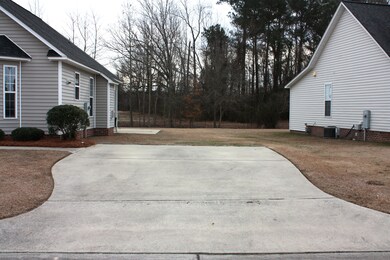 2929 Laylah Dr, Winterville, NC 28590 - photo 4