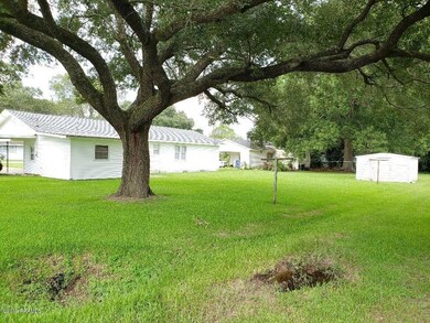 1261 Phillip Ave, Eunice, LA 70535 - photo 5