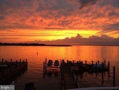 17 Robert Dr, Ship Bottom, NJ 08008 - photo 3