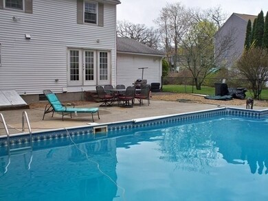 250 Coburn Ave, Worcester, MA 01604 - photo 2