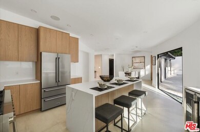 3873 Royal Woods Dr, Sherman Oaks, CA 91403 - photo 5