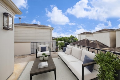 6018 Maxie St unit B, Houston, TX 77007 - photo 2