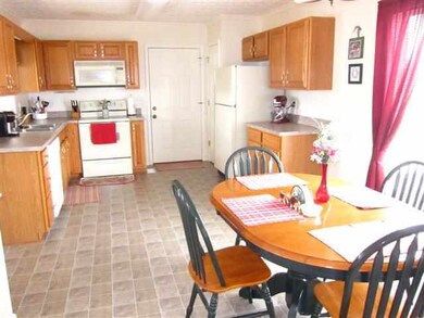 102 Hudson Ln, Jacksonville, NC 28540 - photo 6