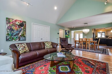 3590 Charlevoix Dr SE unit 1, Grand Rapids, MI 49546 - photo 4