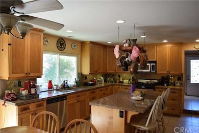 Updated Kitchen with Stainless steel appliances, g