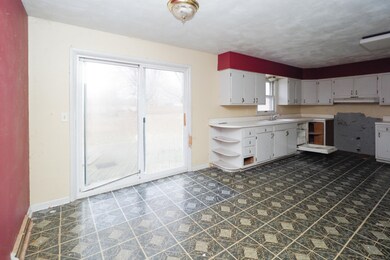 829 W Main St-105