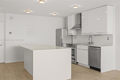 Island Terrace unit 15A, Miami Beach, FL 33139 - photo 5
