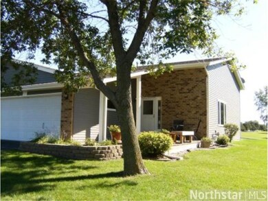 Attractive end unit townhome attached to only one 