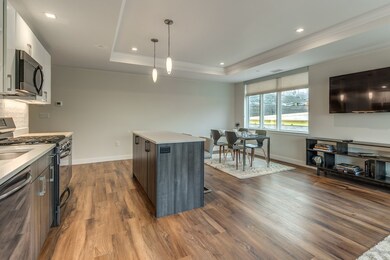 1565 Broadway unit 304, Saugus, MA 01906 - photo 7