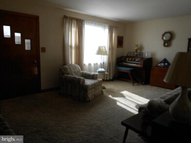 1091 Paper Mill Rd, Chambersburg, PA 17202 - photo 7