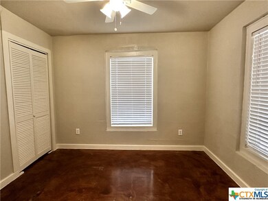 3340 Dacy Ln unit 3, Kyle, TX 78640 - photo 7