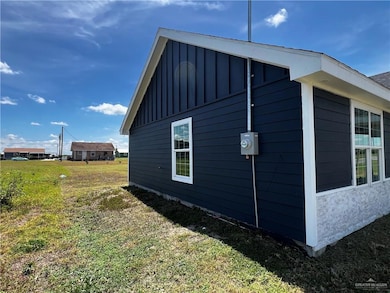 10882 Lodgepole Pine Dr, Mercedes, TX NULL - photo 4