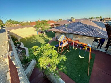 2725 Taylor Ave, El Paso, TX 79930 - photo 4