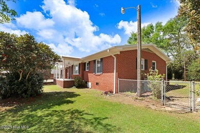 03-820 Old Grantham Rd-3