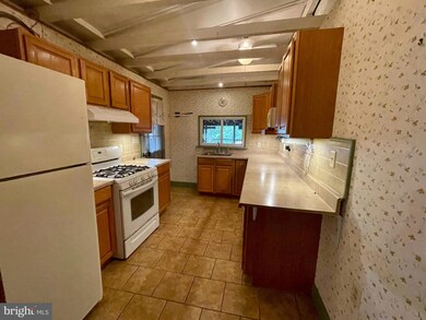 1715 Centre Ave, Reading, PA 19601 - photo 7