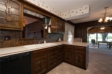 16806 E State Route 58, Raymore, MO 64083 - photo 2