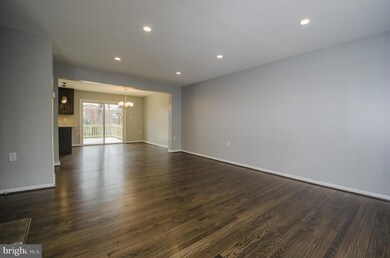 6101 Calico Pool Ln, Burke, VA 22015 - photo 2