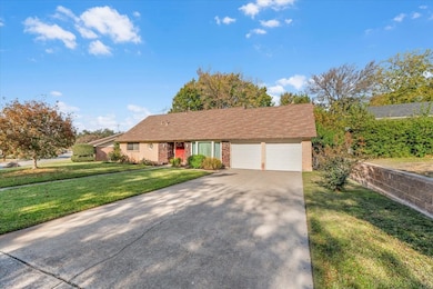 6112 Waco Way, Fort Worth, TX 76133 - photo 2