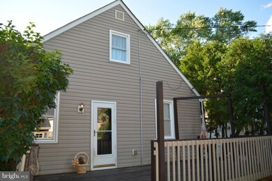 4200 Thorncliff Rd, Nottingham, MD 21236 - photo 3