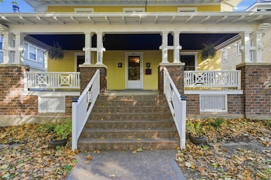 1209 N Clinton Blvd, Bloomington, IL 61701 - photo 4