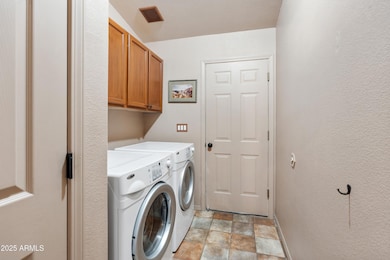 020_Laundry Room