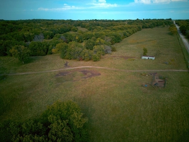 00000 26000 Rd, Thayer, KS 66776 - photo 2
