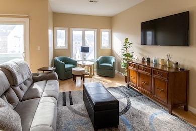 116 Burkhall St unit B, South Weymouth, MA 02190 - photo 7