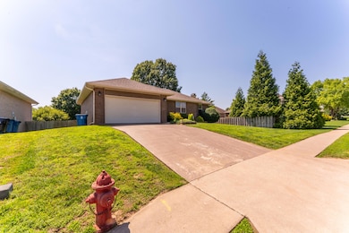 4607 S Ridgeview Ave (26 of 30)