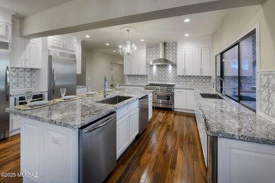 Gourmet kitchen