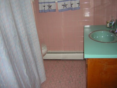 1327 Diamond Ave, Scranton, PA 18508 - photo 5