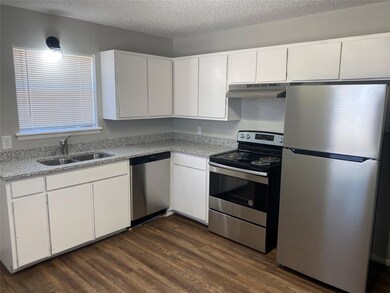 1300 Berry Dr unit A & B, Cleburne, TX 76033 - photo 2