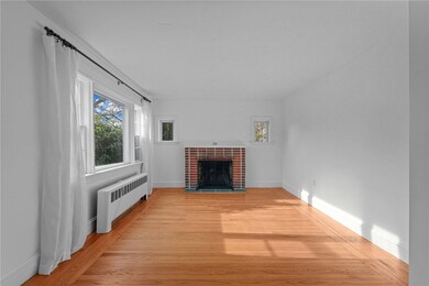 69 Parkway Ave, Cranston, RI 02905 - photo 6