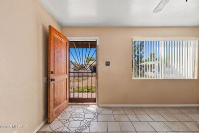 6131 E 28th St, Tucson, AZ 85711 - photo 3