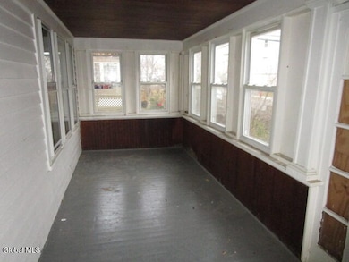 1547 5th St, Rensselaer, NY 12144 - photo 6