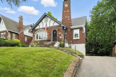 3345 Meyer Place, Cincinnati, OH 45211 - photo 2